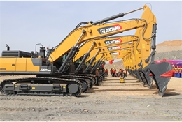 徐工490D挖掘機(jī)